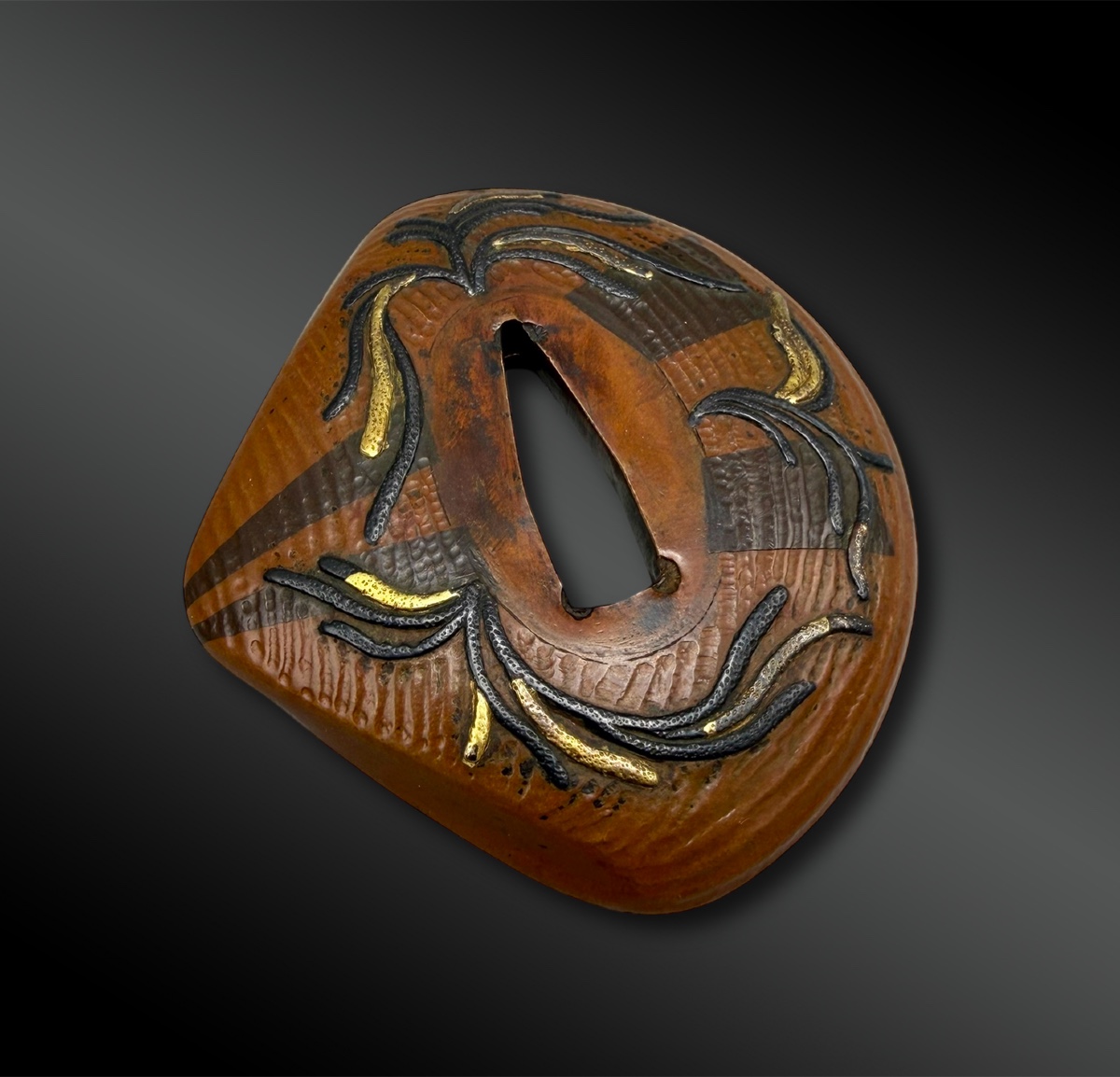 Tsuba Hamaguri - Japan - Edo Period (1603-1868)