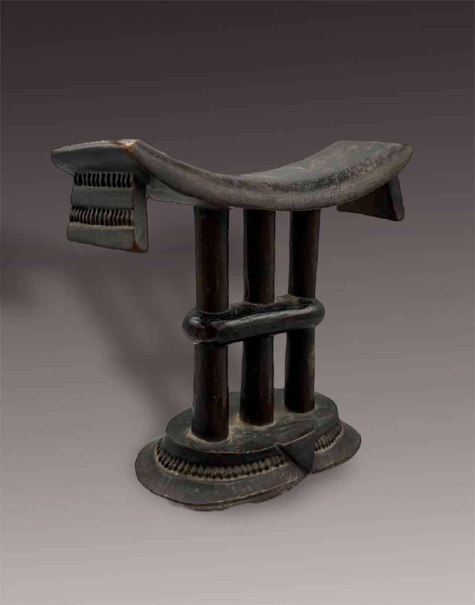 Neck Support - Mutsago Tsonga, Mozambique - 19th Century 