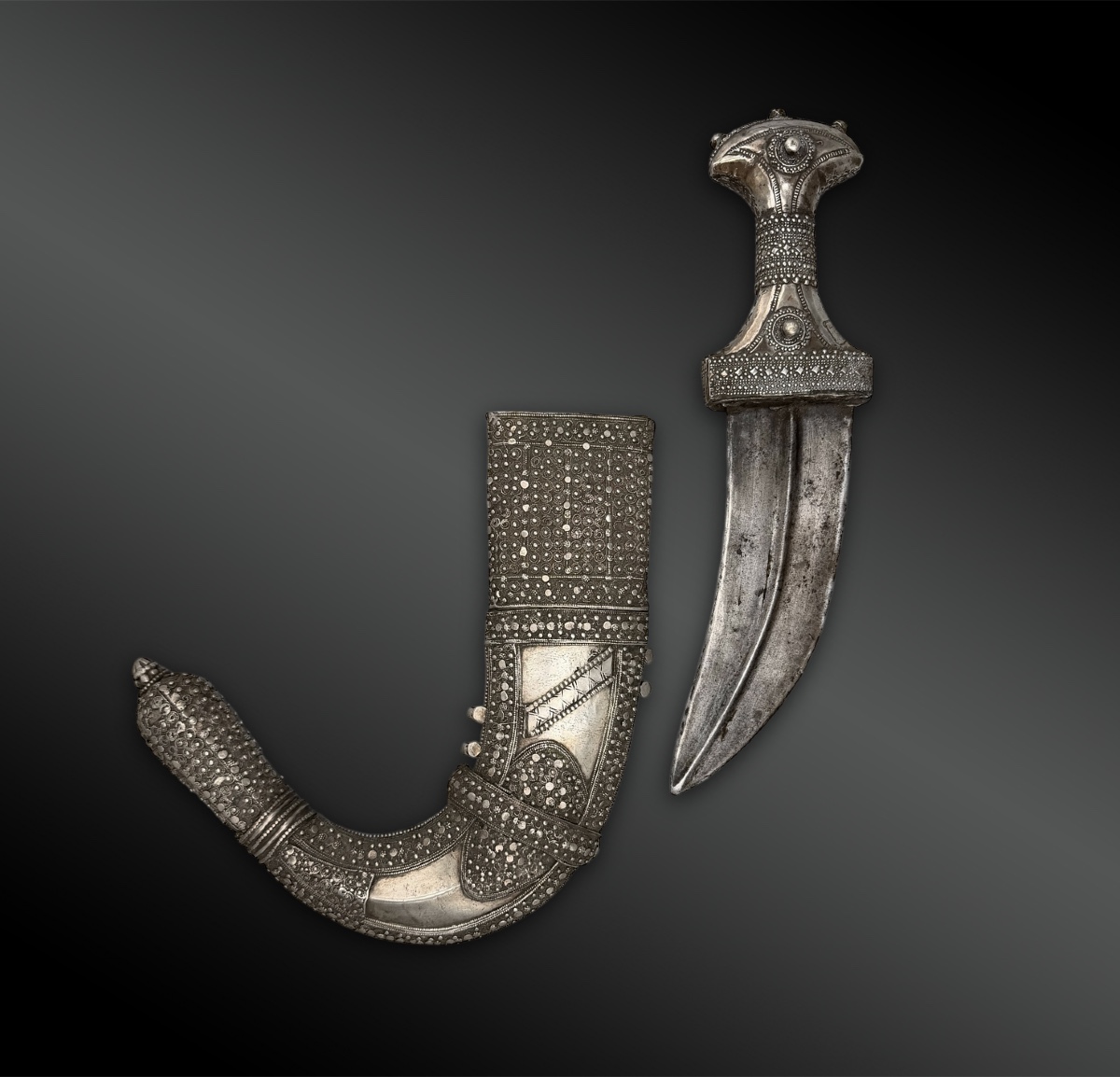 Knife Called Jambiya - Oman, Saudi Arabia - XIXth Century