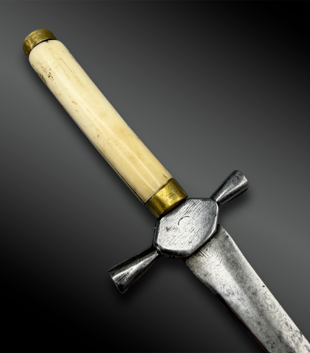 Virtue Dagger - Europe - XIXth Century-photo-3