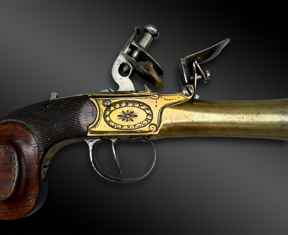 PAIRE de PISTOLET à coffre d’officier de marine - Europe - XIXème siècle-photo-2