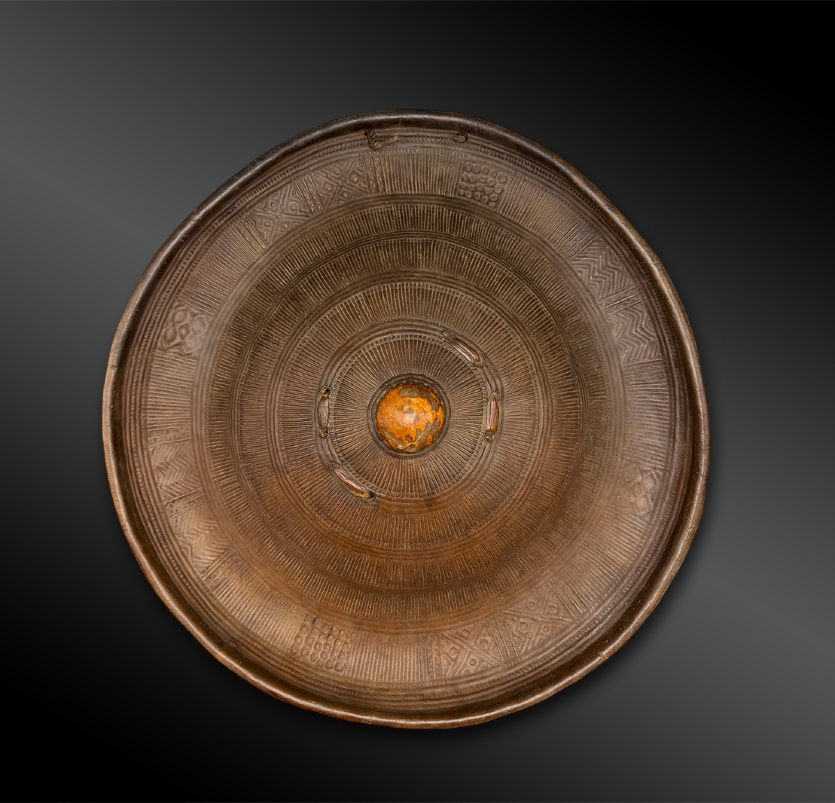 Shield - Amhara Culture, Ethiopia - First Half Of The 20th Century