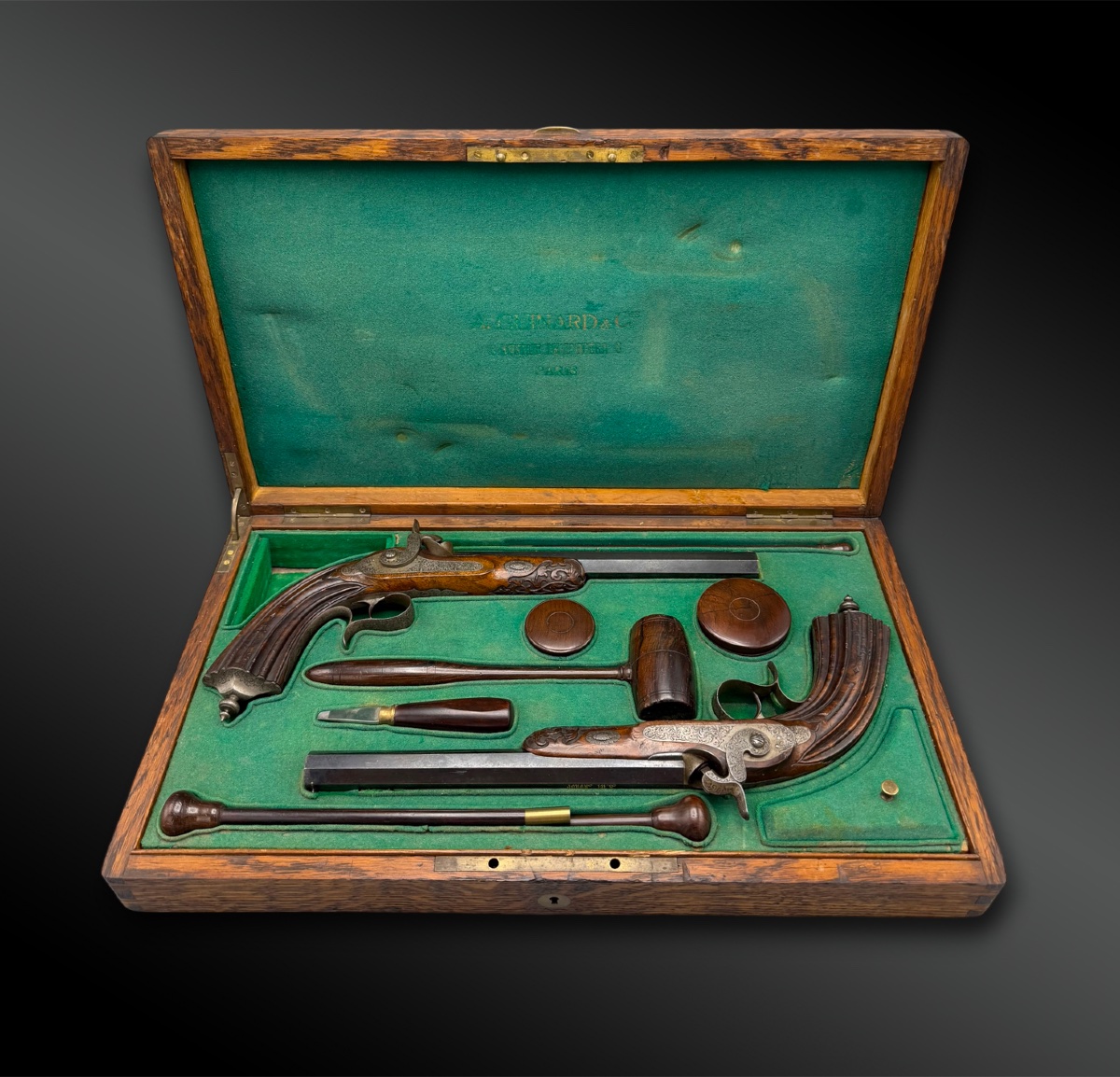 Coffret contenant une PAIRE de PISTOLETS A. GUINARD & Cie - Paris, France - XIXème siècle