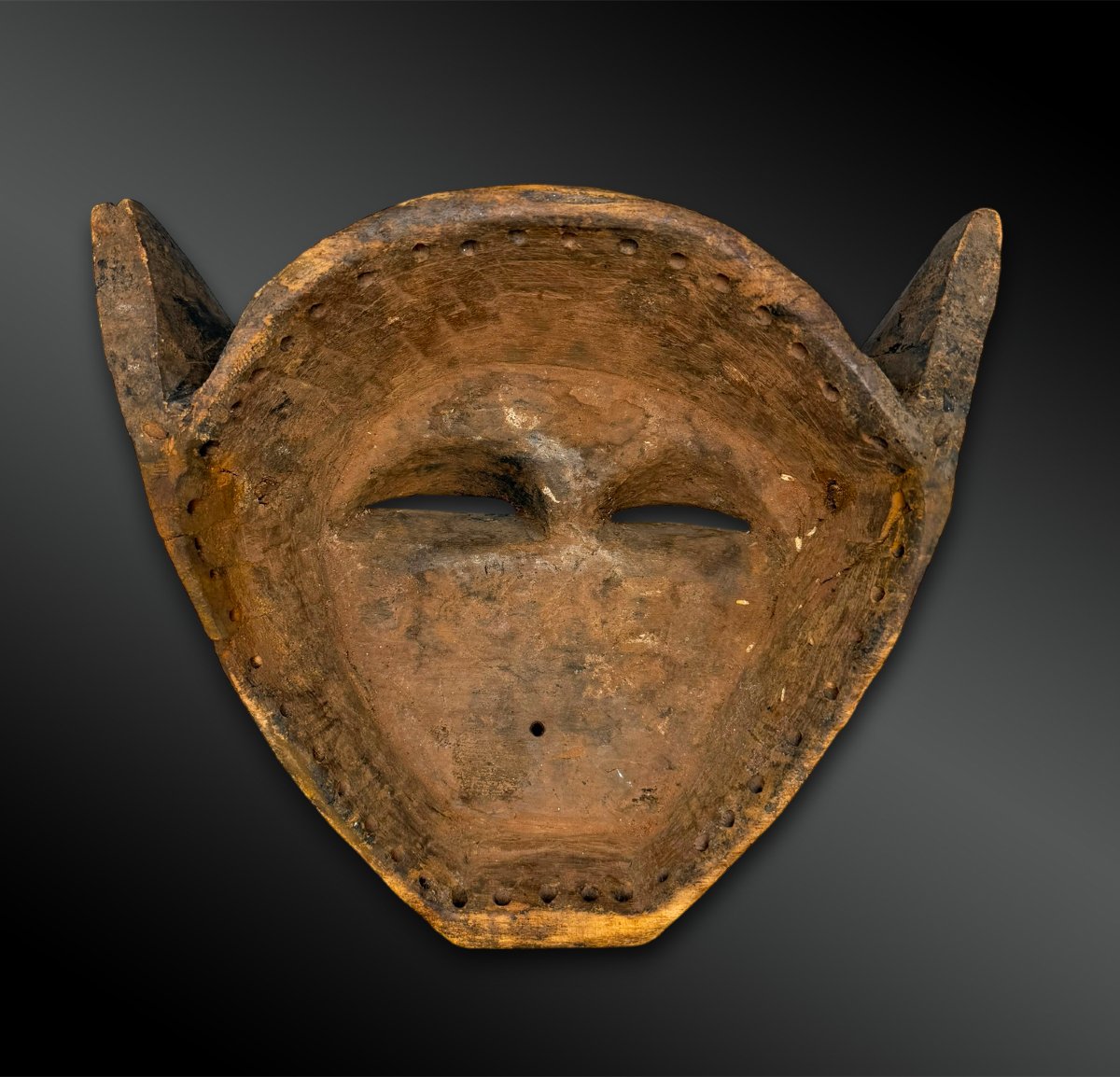 MASQUE ZOOMORPHE appelé Panya Ngombe - Culture Pende, République démocratique du Congo -photo-4