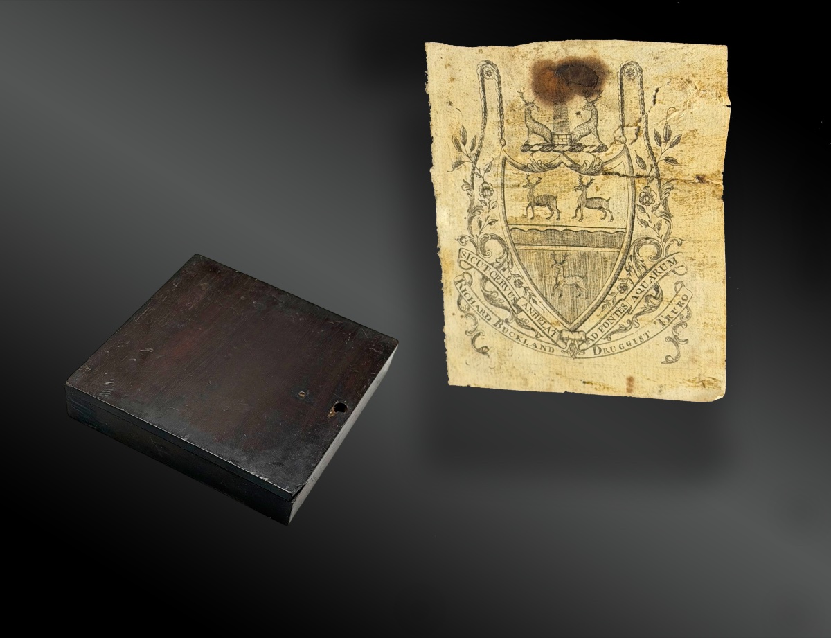 Surveyor's Or Forester's Compass Featuring The Coat Of Arms Of Richard Buckland   -photo-3