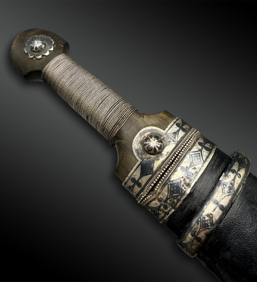 Dagger Known As A Kindjal - Caucasus, Northern Dagestan - 19th Century-photo-3