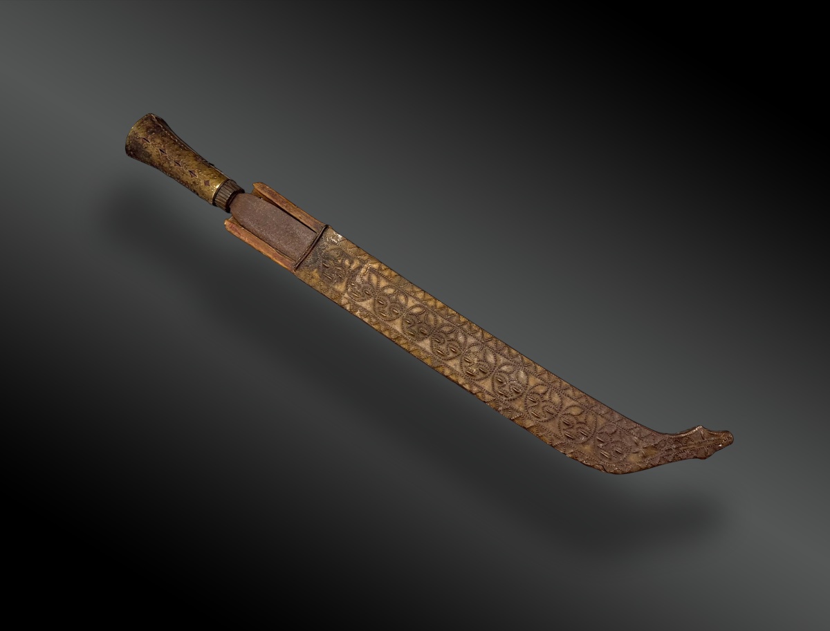 Paiwan Knife Known As “takits” With Brass Inlays Taiwan, 19th Century