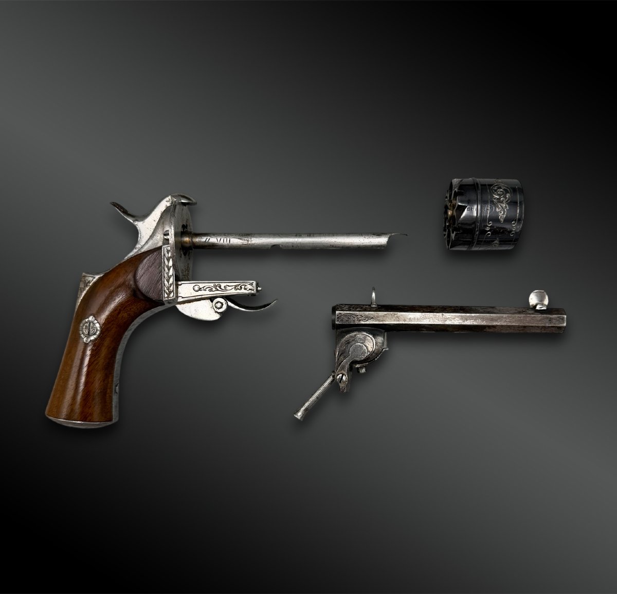 Box Containing A Loron Revolver - Cheratte, Belgium - 19th Century-photo-5