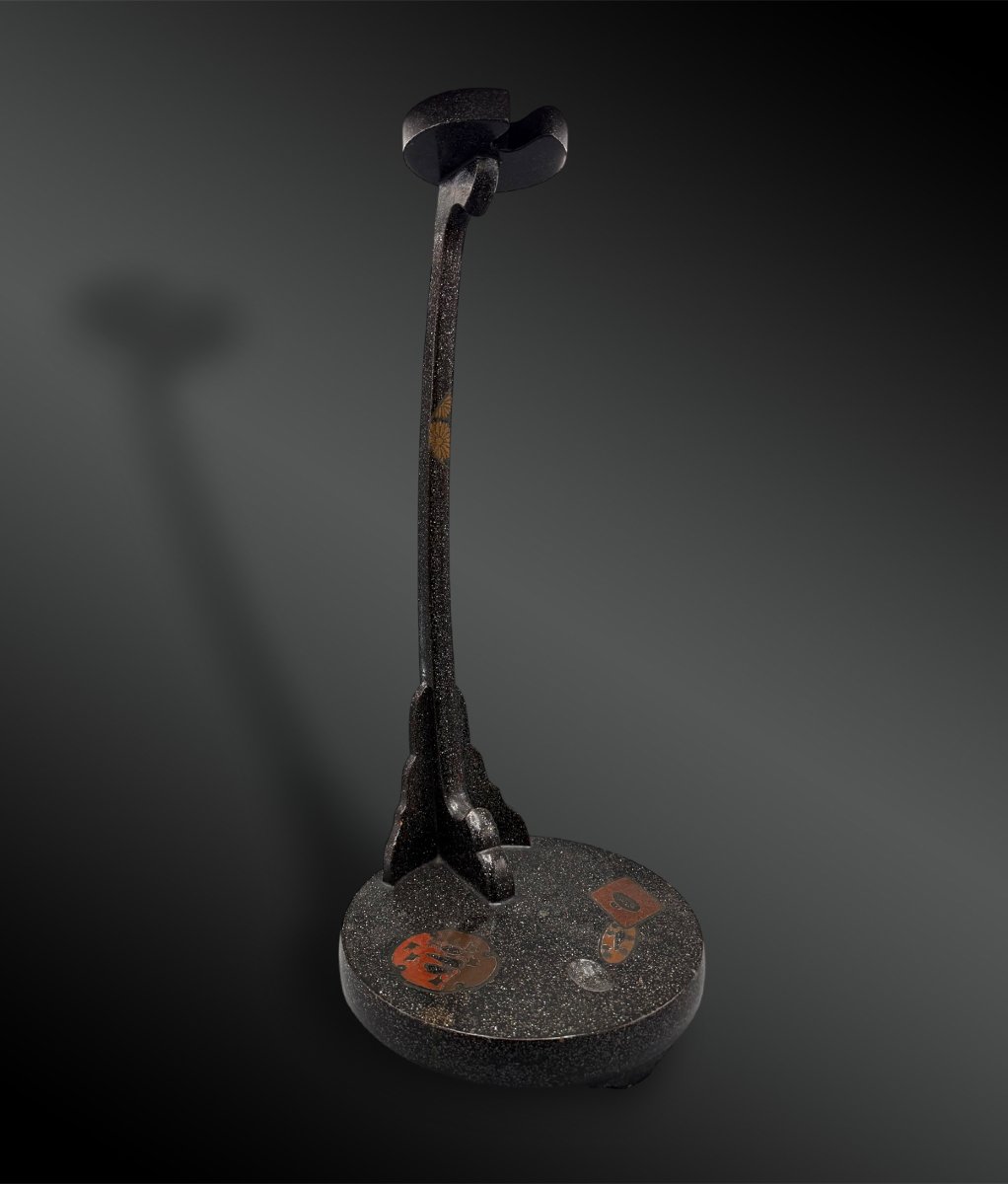 Sword Rest Known As Tashikake - Japan - Edo Period (1603–1868)