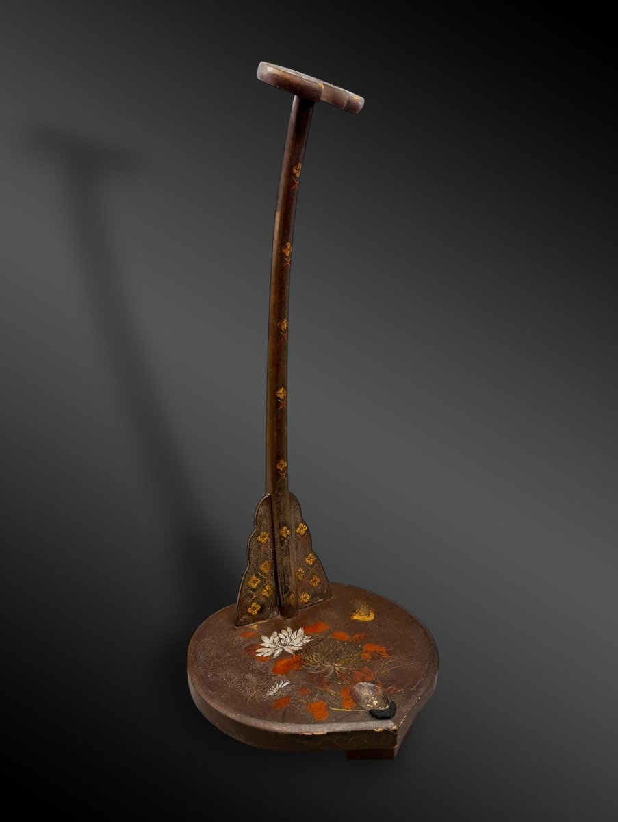 Sword Rest Known As Tashikake - Japan - Edo Period (1603–1868)