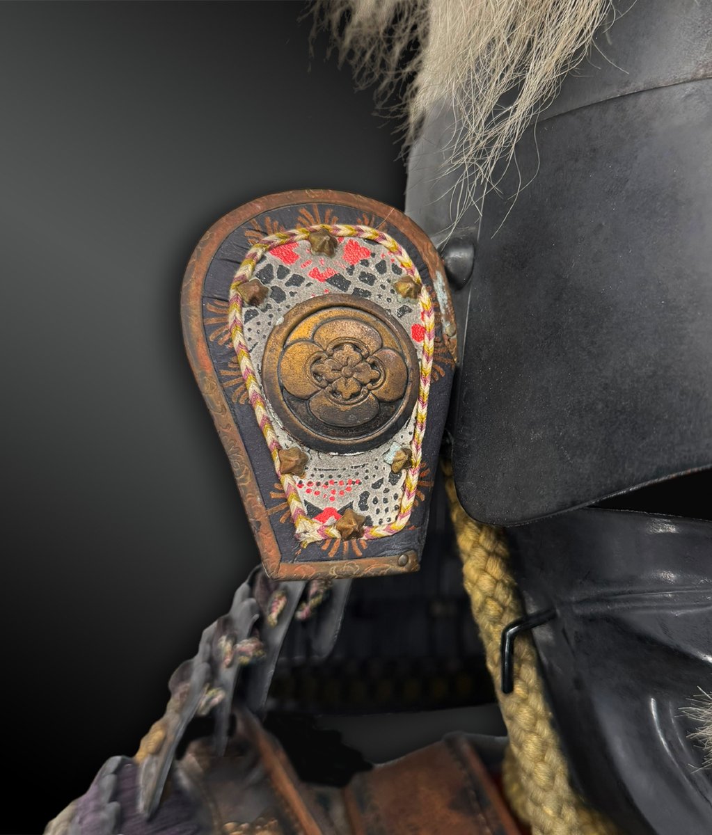 Complete Samurai Armor - Japan - Edo Period (1603–1868)-photo-3