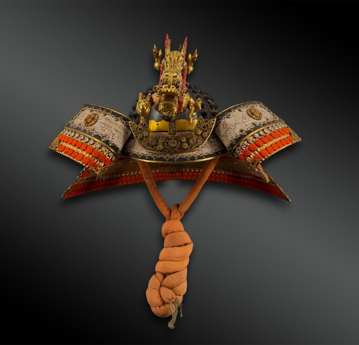 CASQUE de GUERRE appelé KABUTO, de type za-boshi - Japon - Période Meiji (1868-1910)