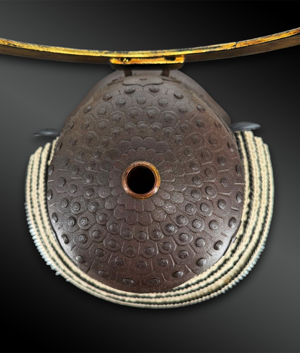 War Helmet Known As A Kabuto, Zunari Style - Japan - Edo Period (1603–1868)-photo-4