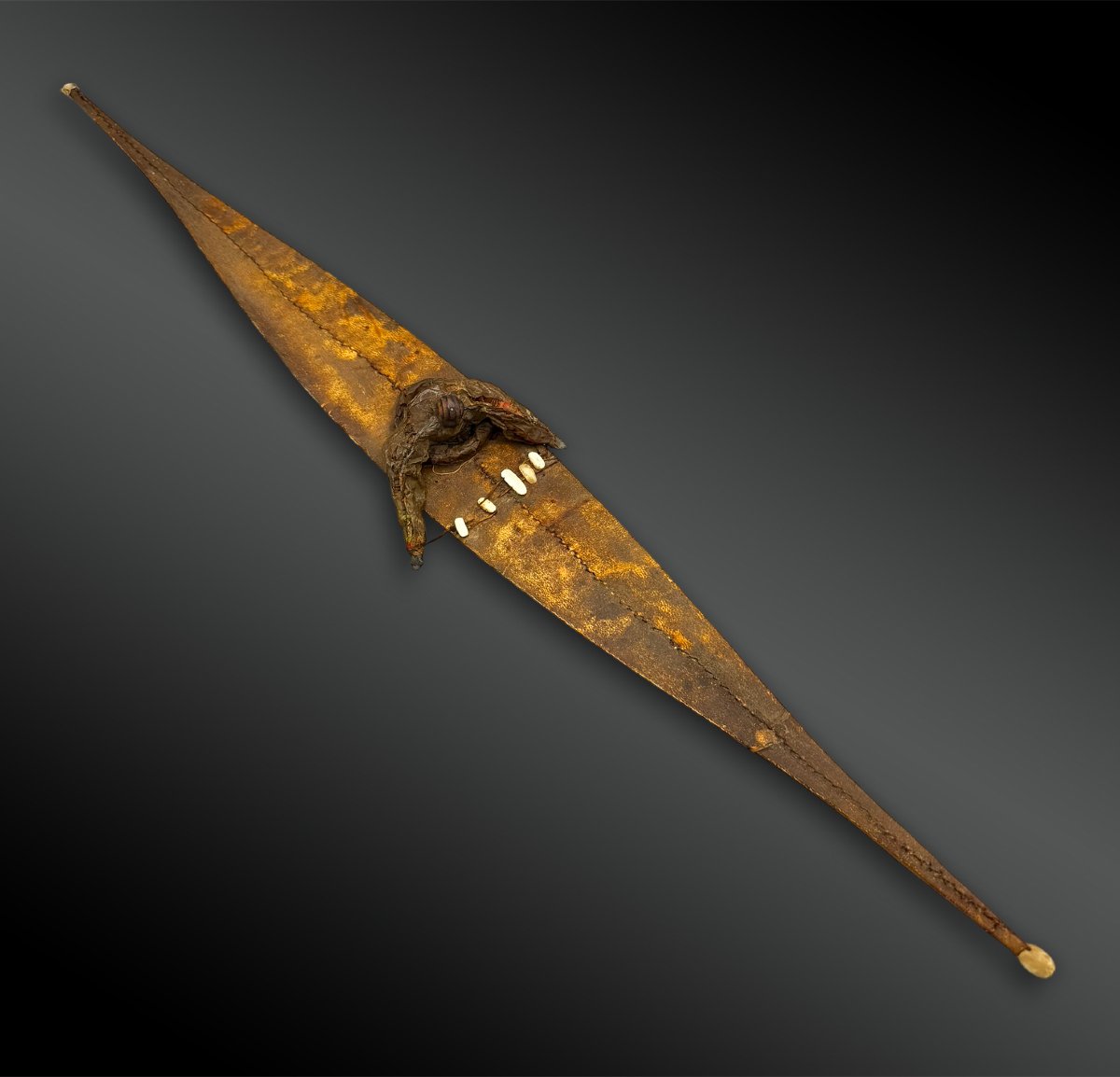 MAQUETTE ou MODÈLE réduit de KAYAK avec son NAVIGATEUR - Culture Inuit, Alaska - Vers 1880-photo-3