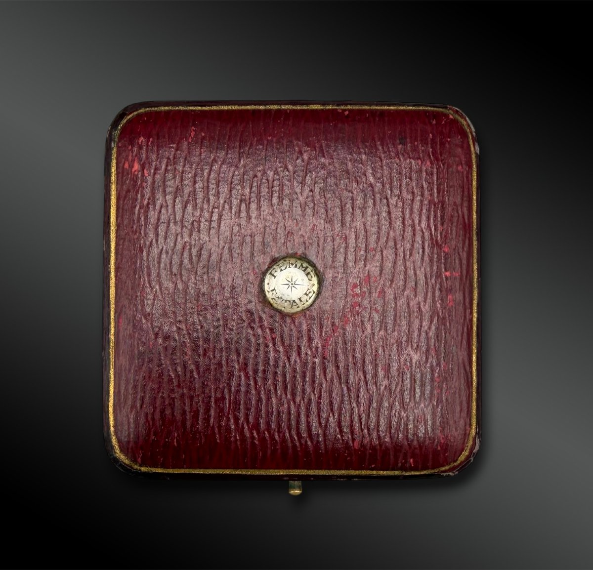 Box Containing A Revolver Ring, Called "femme Fatale" - France - 19th Century-photo-1