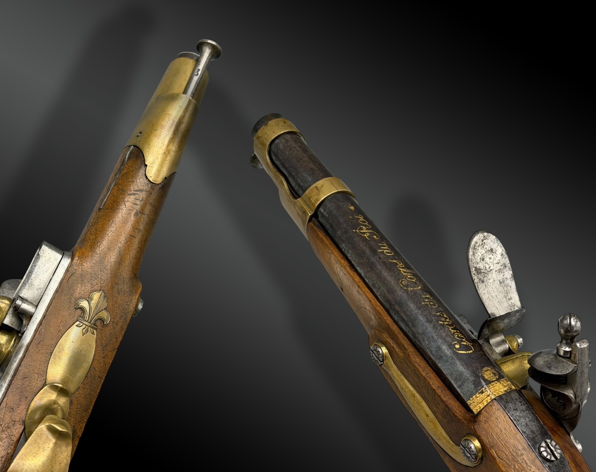 PAIRE de PISTOLETS à SILEX de GARDE du CORPS du ROI Premier Modèle, 1814 - France-photo-3