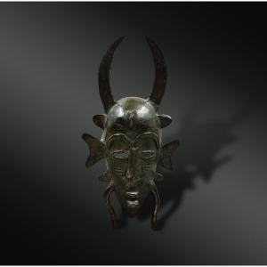 Kpeliyé'e Mask - Senufo Culture, Ivory Coast - 19th Century