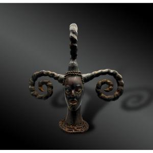 Masque Cimier - Culture Ekoi/ Ejagham, Nigéria - Première Moitié Du XXème Siècle