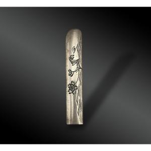 Kotsuka Signed - Japan - Edo Period (1603-1868)