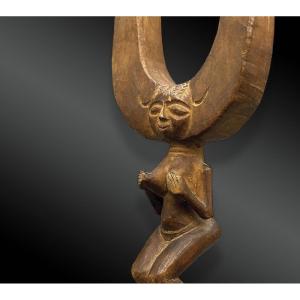 LANCE-PIERRE Culture Sénufo, Côte d'Ivoire Première moitié du XXème siècle Bois 