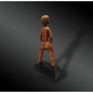 LANCE-PIERRE Culture Baoulé, Côte d'Ivoire Première moitié du XXème siècle Bois et pigments 