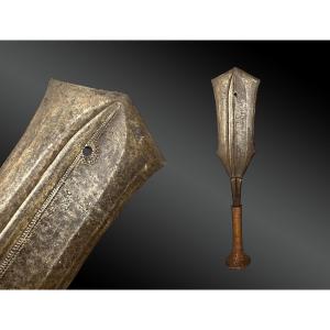 Yakoma Straight Knife - Gbodo Ngbandi Culture - Democratic Republic Of Congo 