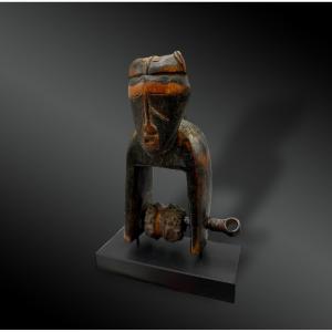 Anthropozoomphic Figure Lying Pulley Djimini Culture, Ivory Coast