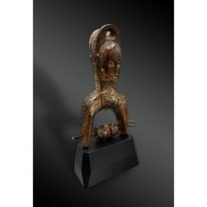 Pulley Stirrup For A Weaving Loom, Featuring Two Masks From The Goli Culture Of Baoulé, Ivory Coast