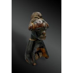 Loom Pulley Stirrup Animated With An Anthropomorphic Face, Gouro Culture 