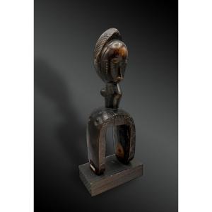 Pulley Stirrup Of A Weaving Loom Animated With An Anthropomorphic Face, Baoulé Culture