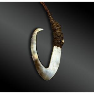 Hameçon - Society Islands, French Polynesia - Late 18th - Early 19th Century