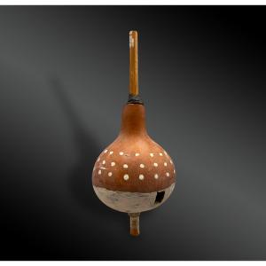 TOUPIE - Indiens Kuikuro, État du Mato Grosso, Centre-Ouest du Brésil
