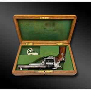 Box Containing A Loron Revolver - Cheratte, Belgium - 19th Century