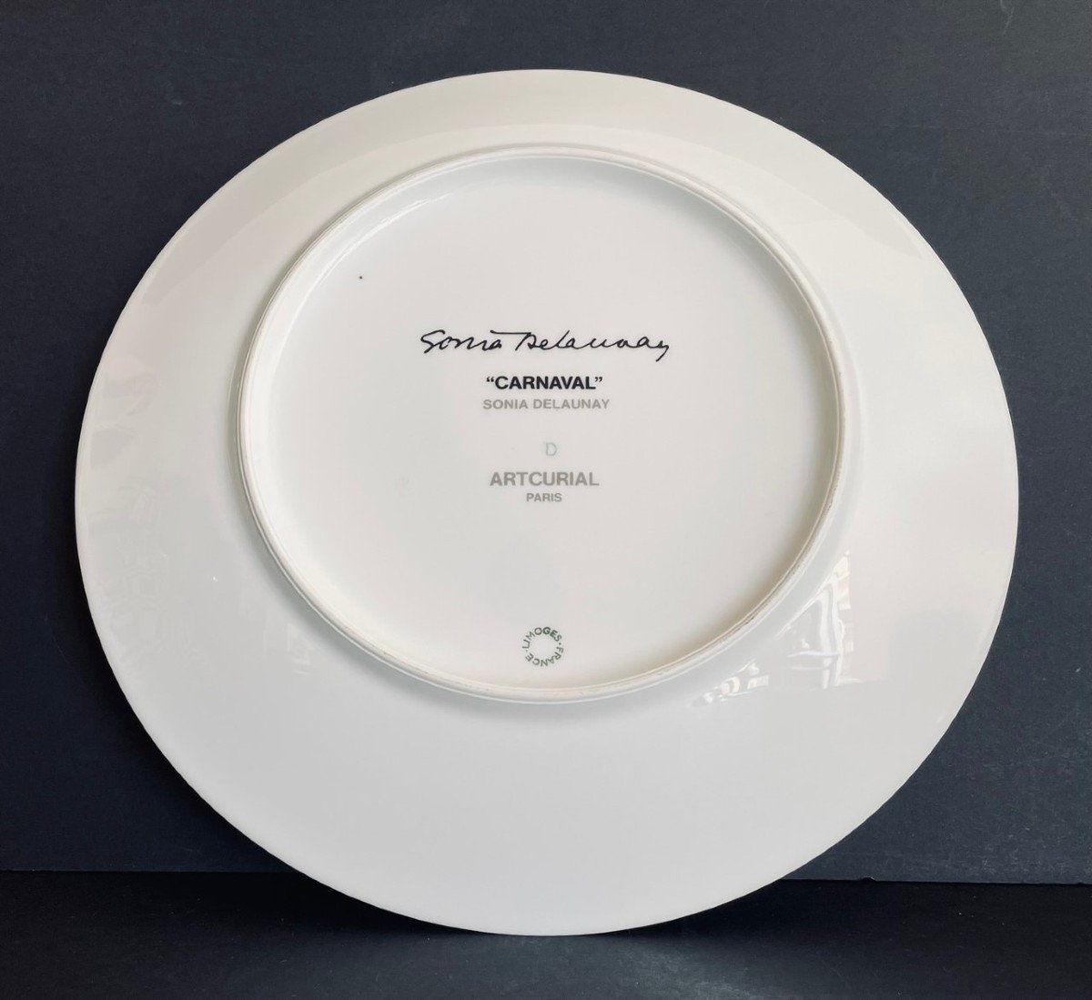 "Carnaval" plat en porcelaine de Limoges par Sonia Delaunay Edition Artcurial-photo-1
