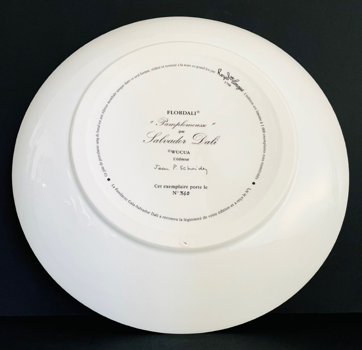 Large Limoges Porcelain Dish "erotic Grapefruit" By Salvador Dali-photo-2