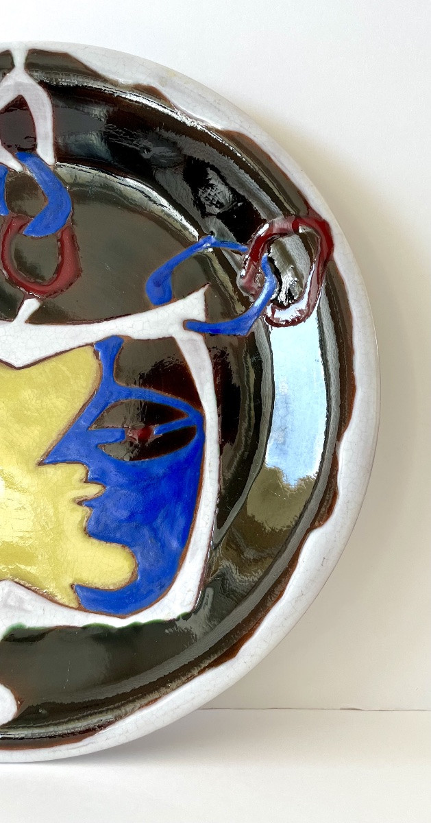 « Double profil », assiette en céramique par Jean Lurçat à Sant Vicens-photo-4