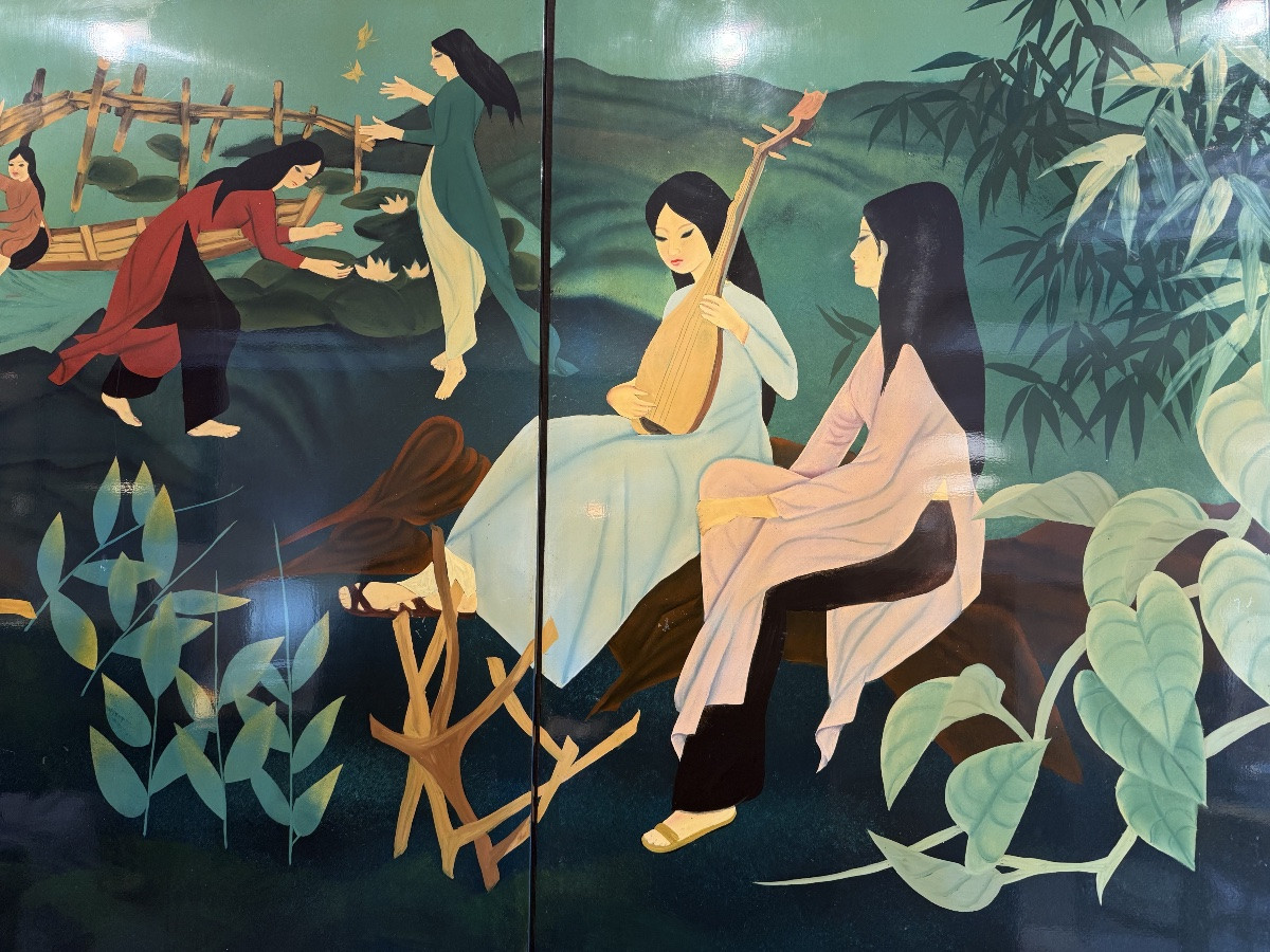 Lacquered Panel – Spring – 20th Century Modern Art-photo-1