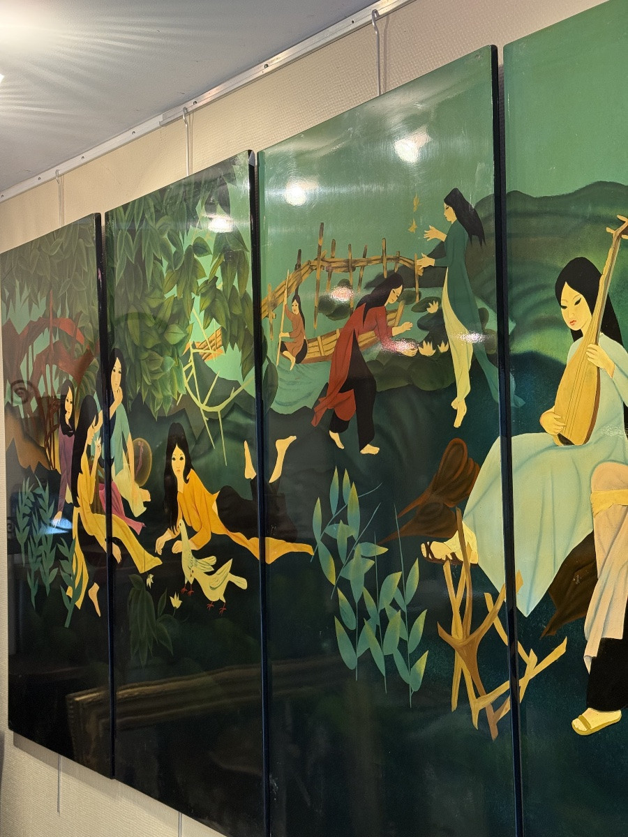 Lacquered Panel – Spring – 20th Century Modern Art-photo-5