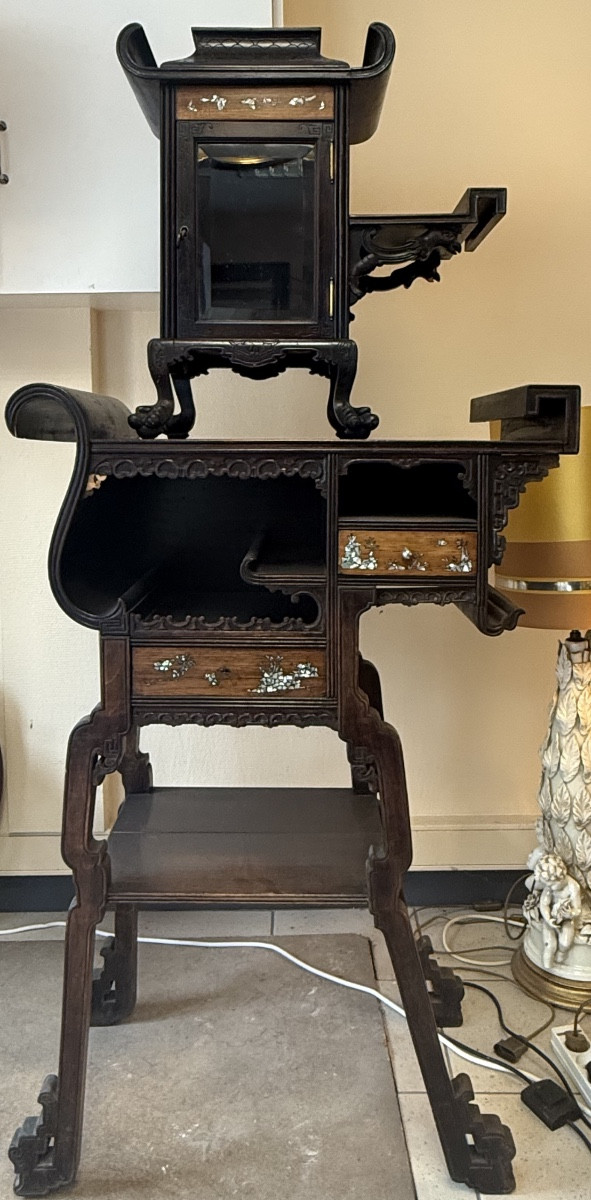 Japanese-style Mahogany And Mother-of-pearl Cabinet – Napoleon III Period – 19th Century