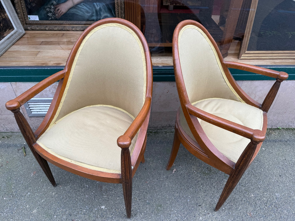 Élégante paire de fauteuils gondole Art Déco – XXe siècle