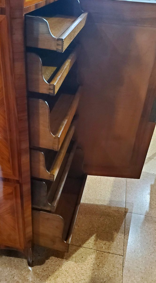 Napoleon III Secret Chest Of Drawers, Looking At This Piece Of Furniture It Seems To See A Secr-photo-3