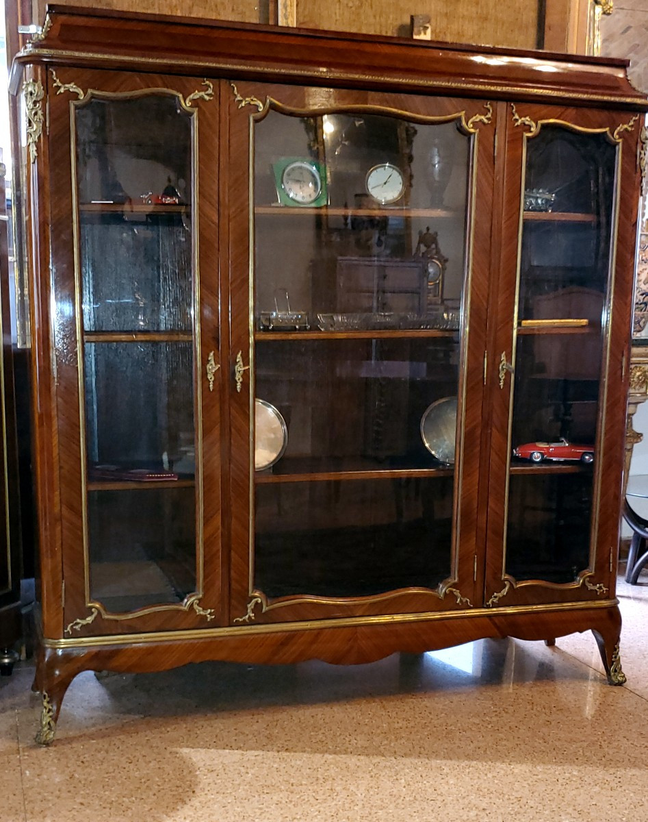 Vitrine Napoléon III En Palissandre, Circa 1860, Marquetée 