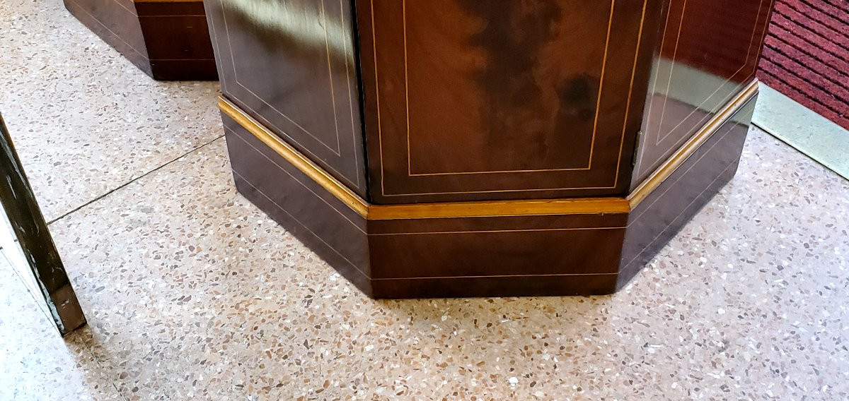 Numéro 2 Encoignures d'époque Carlo X Vers 1830 En Palissandre Et Marqueterie De Buis-photo-2