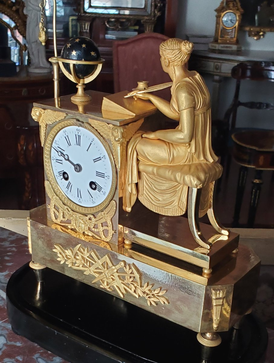 Pendule en bronze doré 18 kt, époque Charles X, fabrication française-photo-3