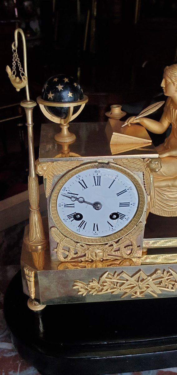 Pendule en bronze doré 18 kt, époque Charles X, fabrication française-photo-2