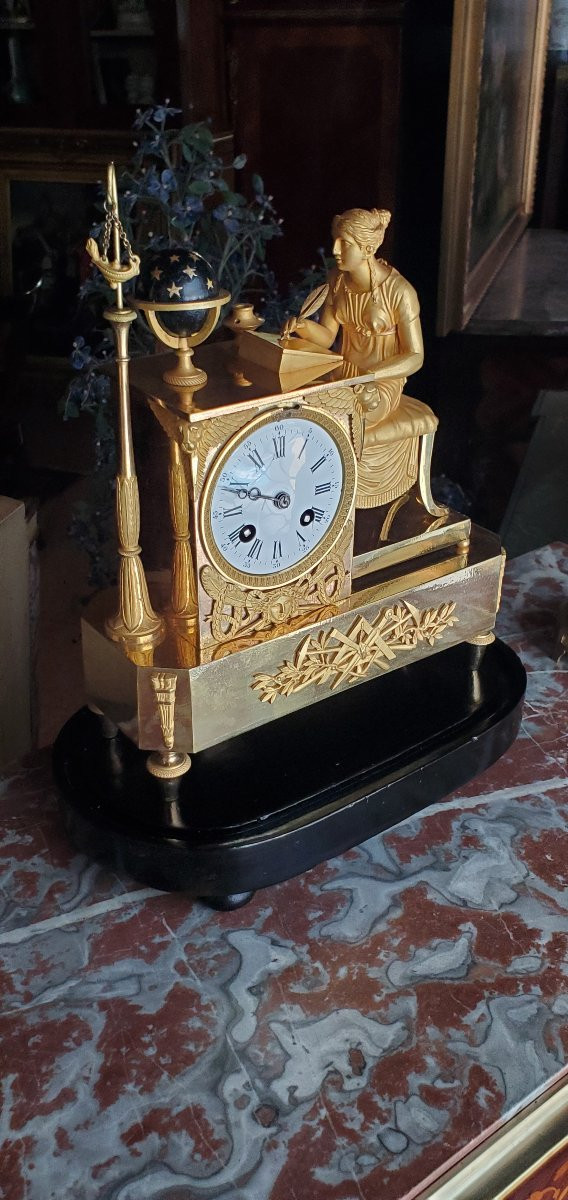 Pendule en bronze doré 18 kt, époque Charles X, fabrication française-photo-3