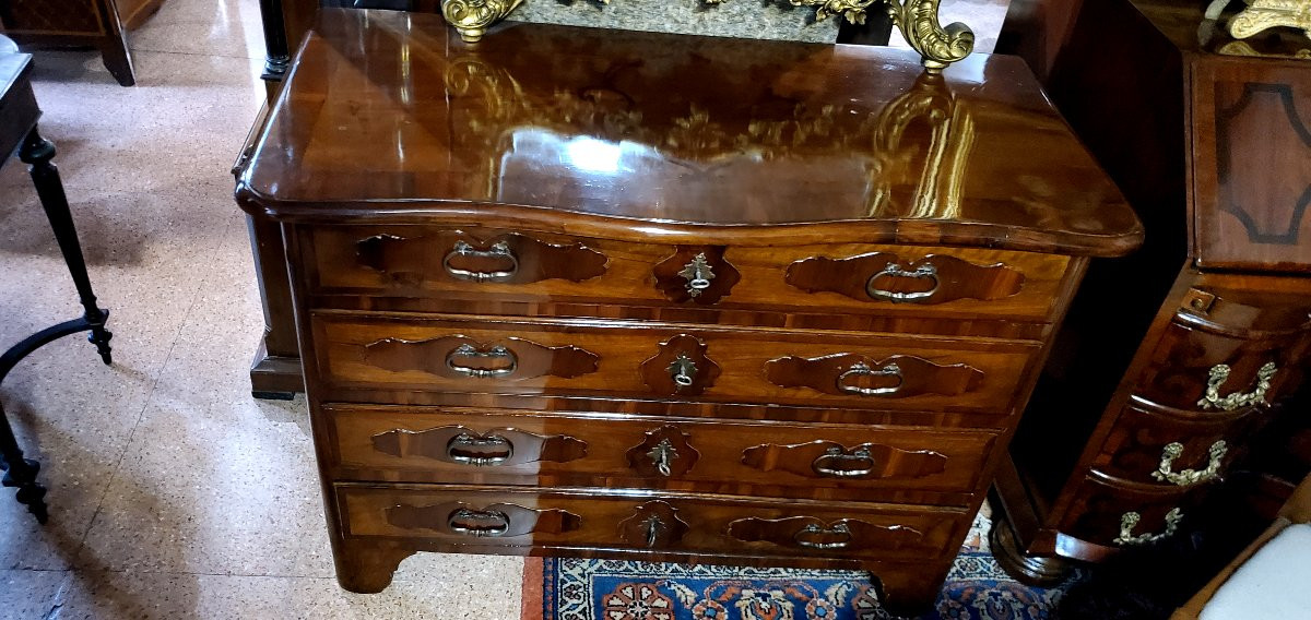 Antique Chest Of Drawers From The 1750s (approximately) In Walnut Wood.-photo-4