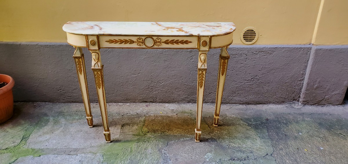 Console laquée Retour d'Egypte, fabrication Piémont, Italie.