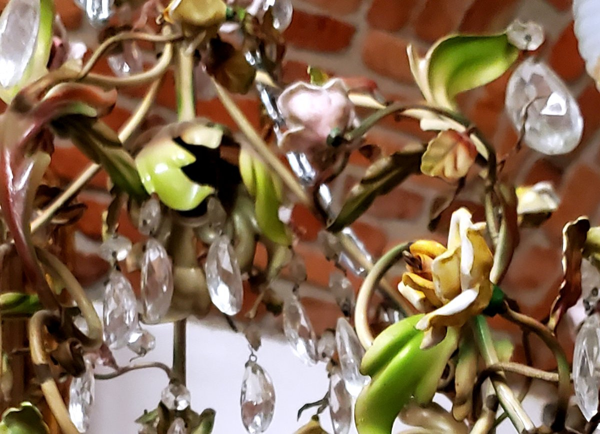 Wrought Iron Chandelier With Metal Leaf And Porcelain Flower Decorations-photo-4