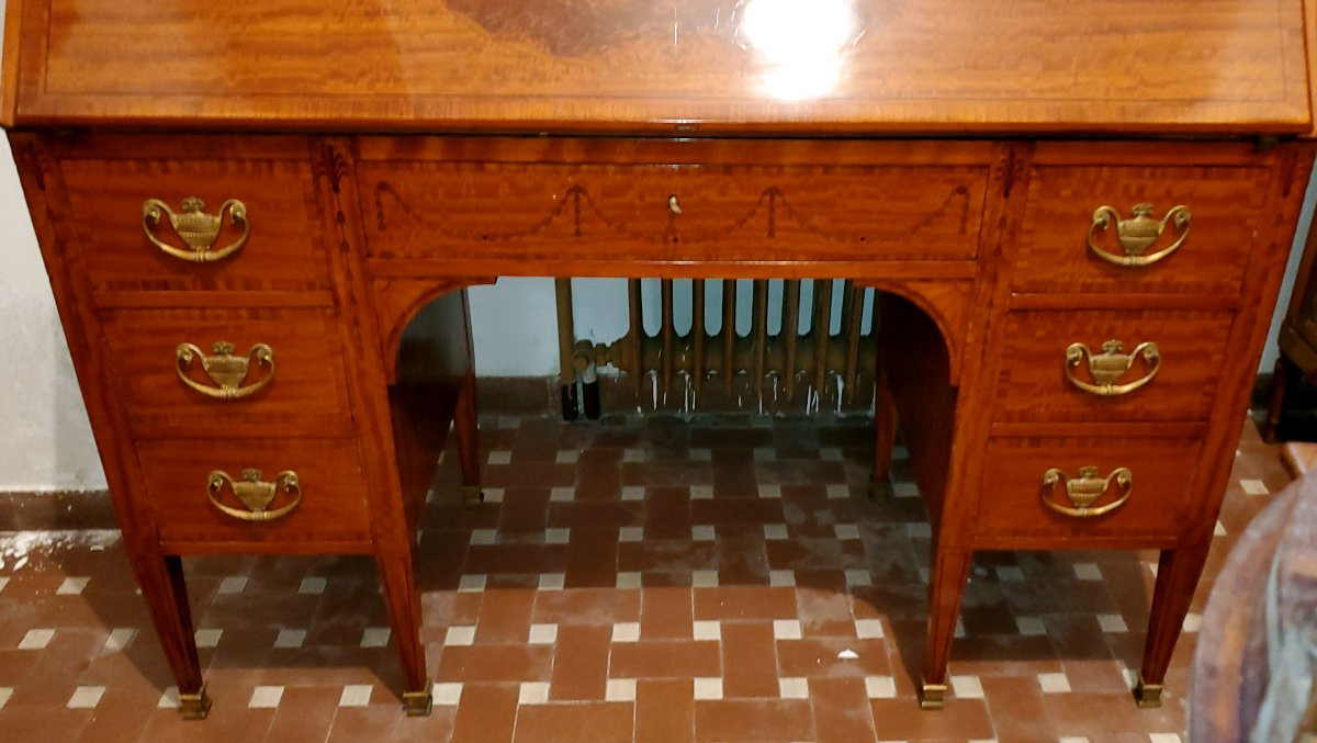 Bureau ancien de fabrication anglaise victorienne en bois satiné -photo-4